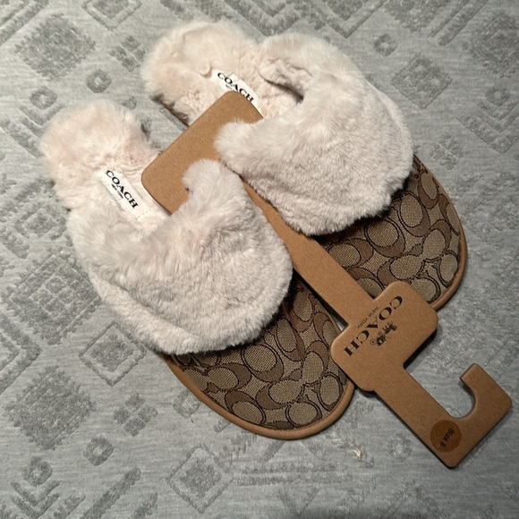 Ziva Slipper In Signature Jacquard - Picture 1 of 5